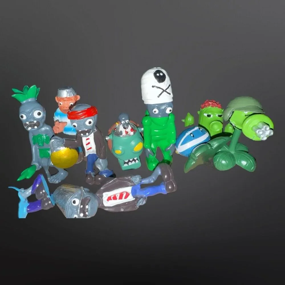 Planet Vs Zombies PVC Cake Toppers Figures B21